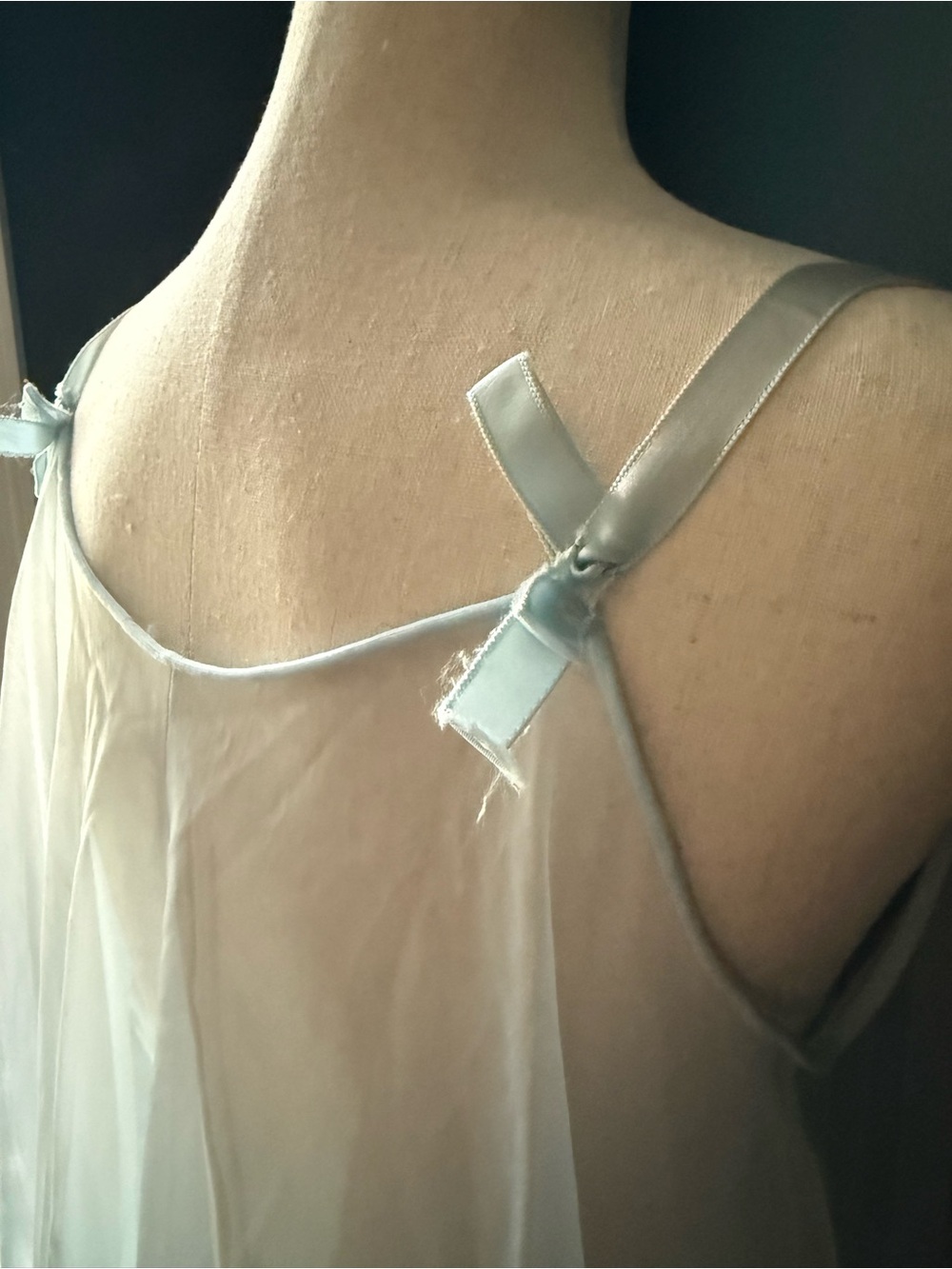 Vintage 40s Light Blue Chemise Set with Ivory Lace Trim - Picture 12 of 16